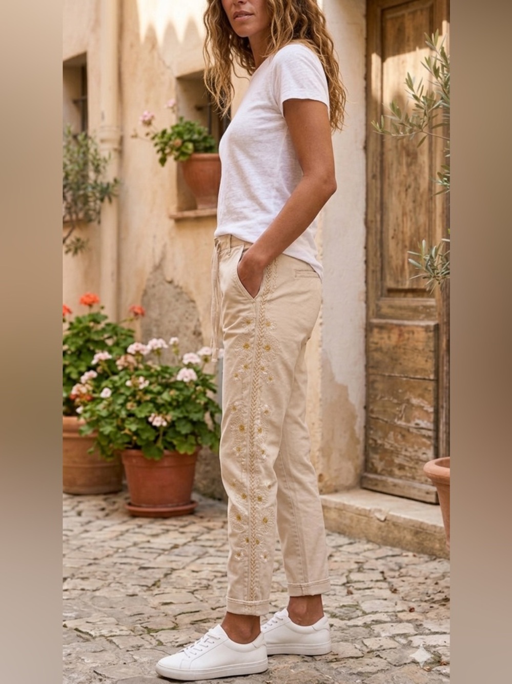 NWOT DRIFTWOOD 🌼 embroidered Tan Drawstring Pants L fits to size 8